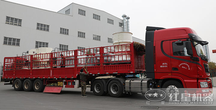 圓錐破碎機裝車、發(fā)貨